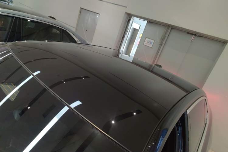 Used BMW 7 Series 2023 735Li M Sport Package Roof
