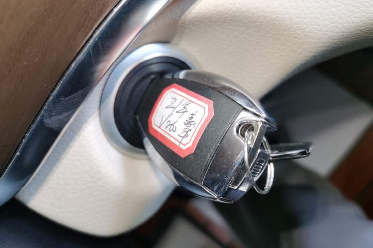 Used Mercedes-Benz V-Class 2020 V 260 L Long-wheelbase Luxury Edition Vehicle Key