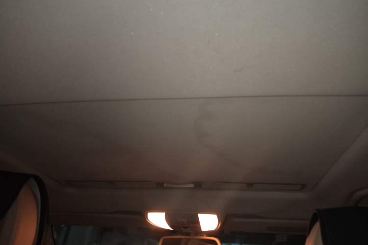 Used Mercedes-Benz E-Class 2013 E 260 L CGI Elegant Model
