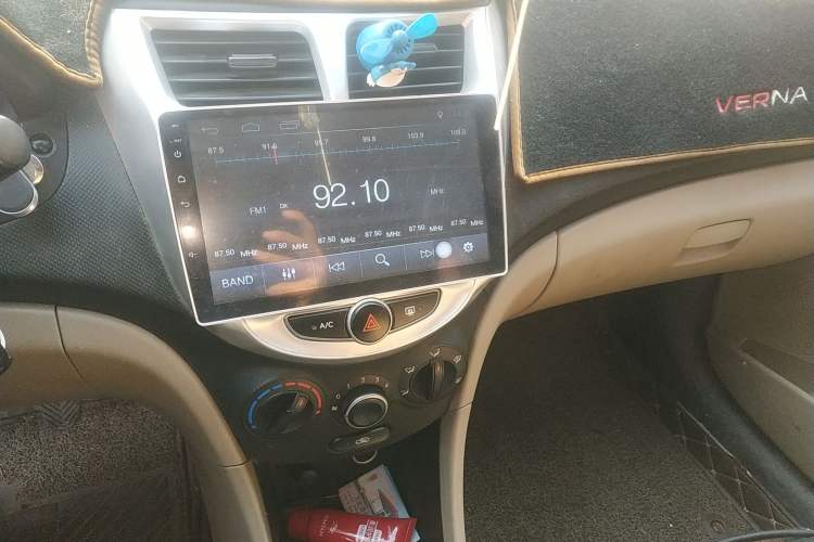 Used Hyundai Verna (older generation) 2014 1.4L Manual Smart GLS Trim