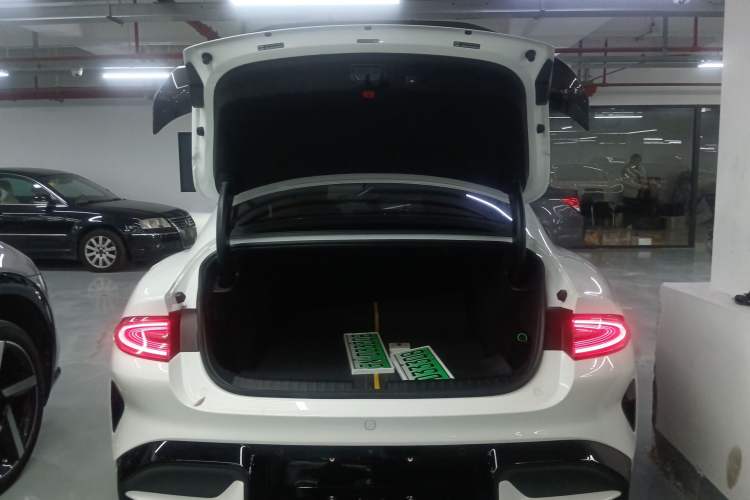 Used Xiaomi Auto SU7 Ultra 2025 Ultra Model Trunk