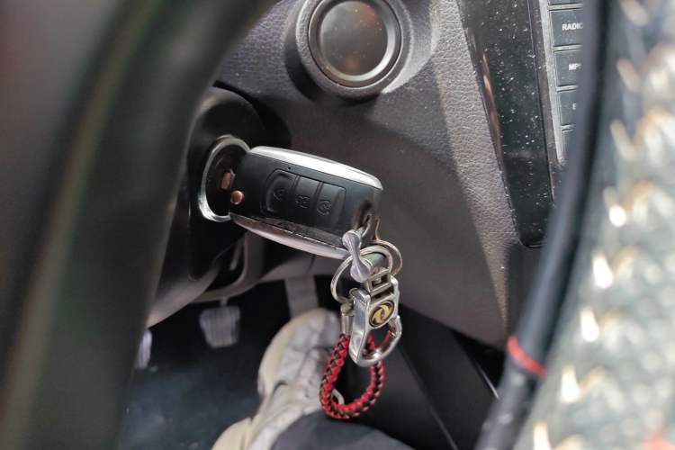 Used Dongfeng Fengon 580 2017 1.8L Manual Comfort Model Vehicle Key