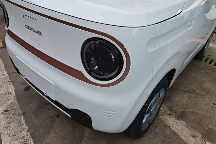 Used Geely Galaxy Panda 2024 Panda Mini 200km Endurance Bear