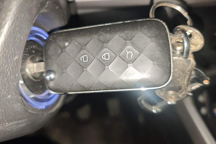 Used Wuling Jiachen 2022 1.5L Manual Enjoyment Elite Model