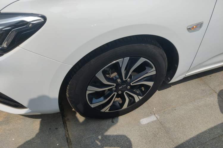 Used Chevrolet Monza 2020 Light Hybrid RS 330T Automatic Comfort Edition