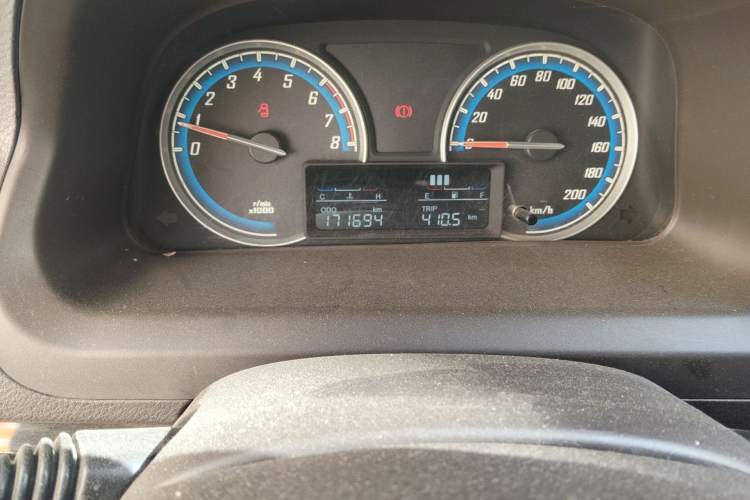 Used Baojun 730 2014 1.5L manual luxury trim 7 seats