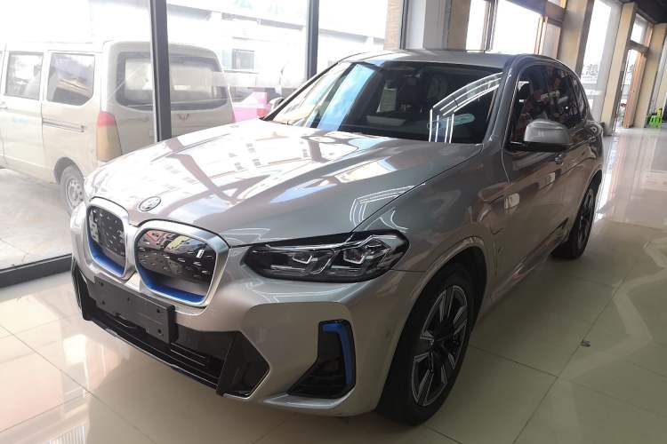 Used BMW iX3 2022 Leading Model