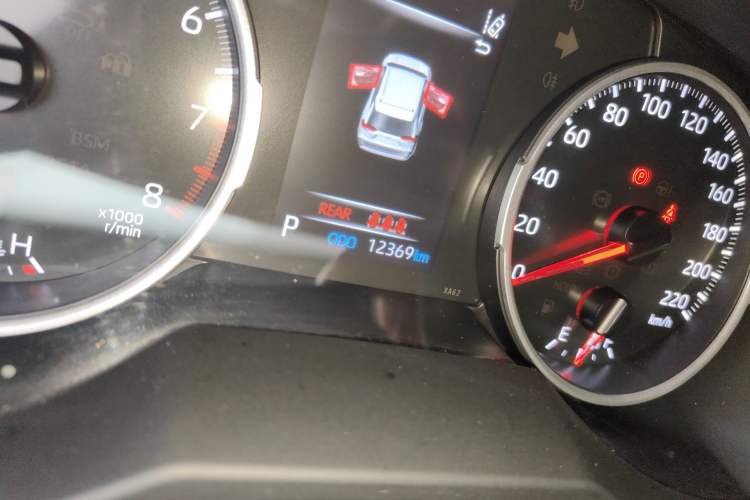 Used Toyota RAV4 2023 2.0L CVT Two-Wheel Drive Urban Edition Odometer Close Up