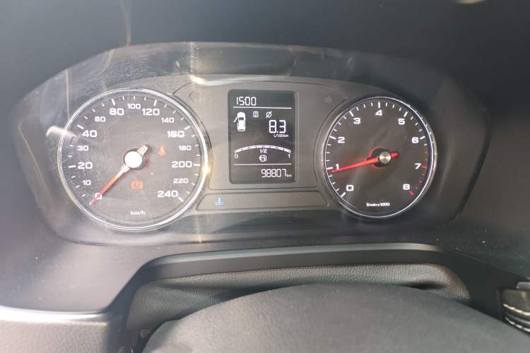 Used Roewe RX5 2018 20T Two-Wheel Drive Manual Flagship Edition
