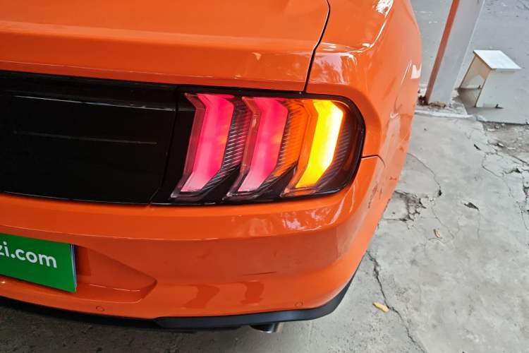 Used Ford Mustang 2019 2.3L EcoBoost
