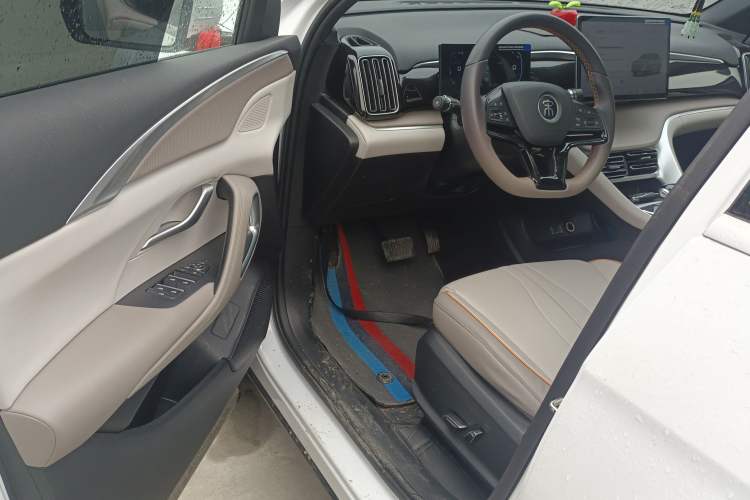 Used BYD Song Pro New Energy 2023 Champion Edition DM-i 71KM Beyond Model
