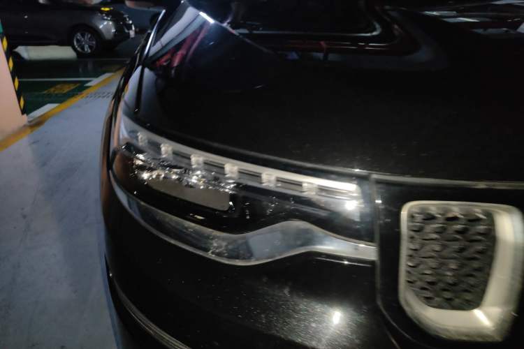 Used Jeep Grand Commander 2018 2.0T Four-Wheel Drive Smart Enjoyment Version China V Emission Standard Right Front Headlight