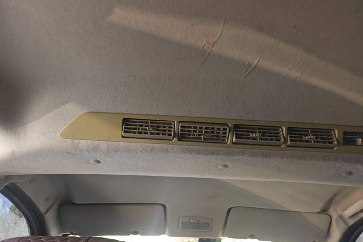 Used CHANGAN KAICHENG Ounuo S 2014 1.5L Base Version
