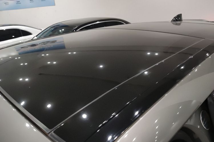 Used Land Rover Range Rover Velar 2018 P380 R-DYNAMIC SE
