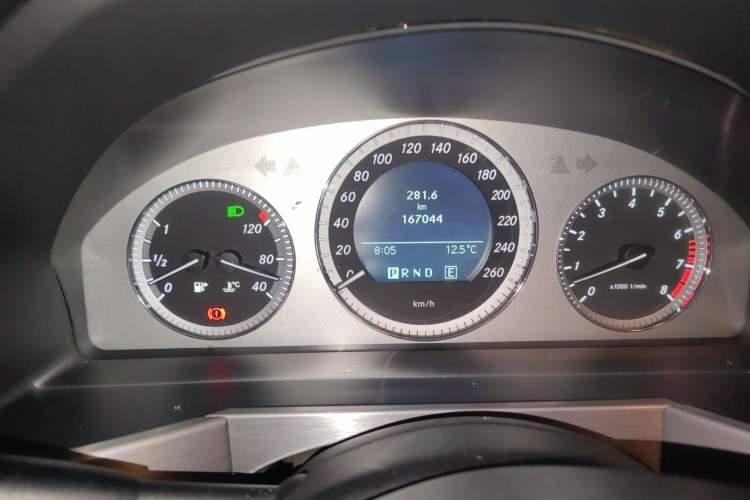 Used Mercedes-Benz GLK-Class 2011 GLK 300 4MATIC Dynamic Model