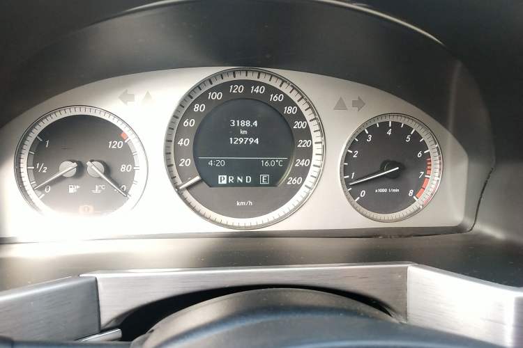 Used Mercedes-Benz GLK-Class 2012 GLK 300 4MATIC Fashion Model Instrument Cluster