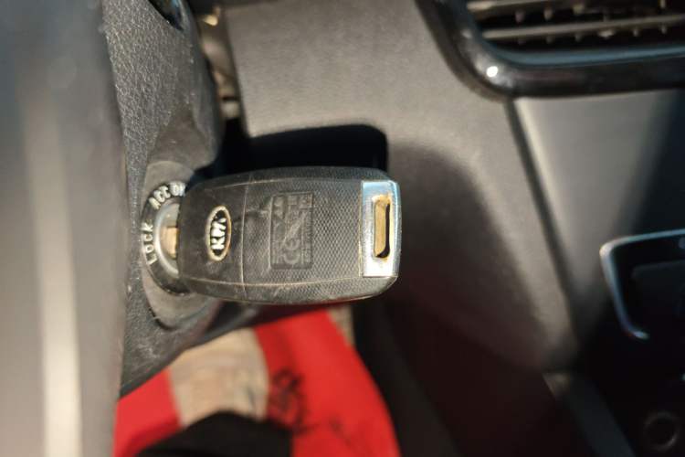 Used Kia K5 2016 2.0L Automatic GLS
