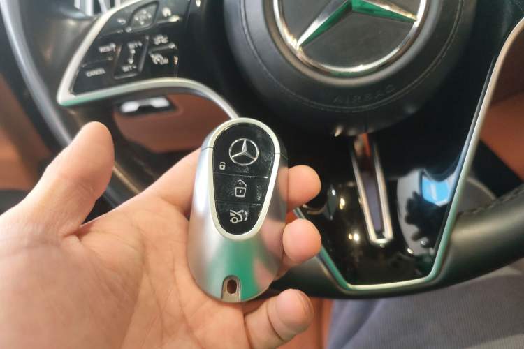 Used Mercedes-Benz S-Class 2022 Revised S 400 L Business Version Vehicle Key