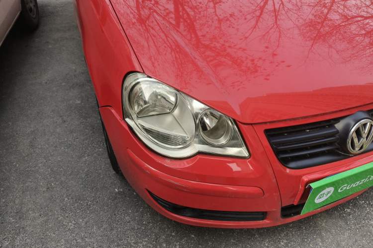 Used Volkswagen Polo 2009 Jingqing 1.4L Automatic Shushang Edition Right Front Headlight