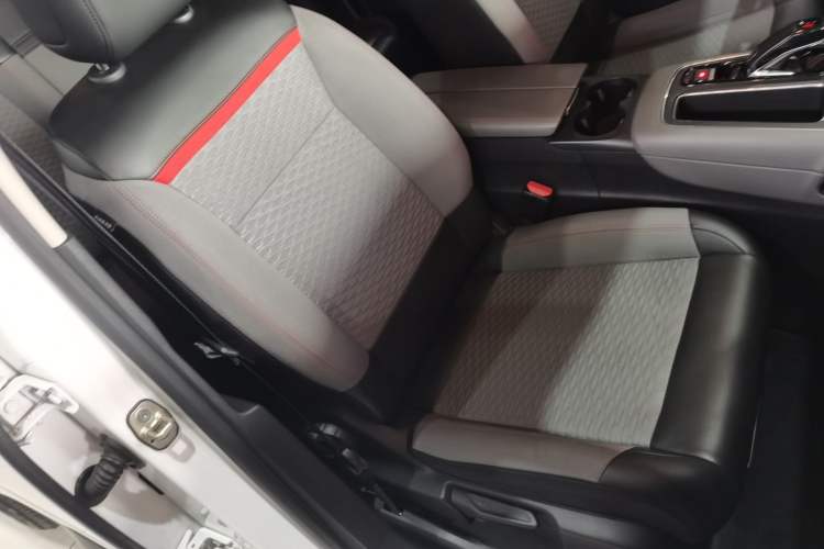 Used Citroen C5 AIRCROSS 2019 350THP Enjoyment Model China V Standard
