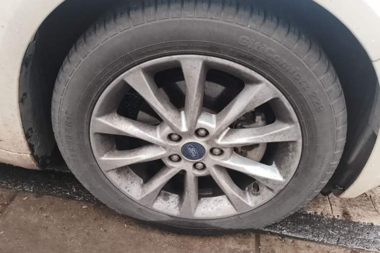 Used Ford Mondeo 2017 EcoBoost 200 Stylish Model
