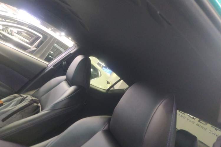 Used Toyota C-HR 2018 2.0L Leading Edition China VI
