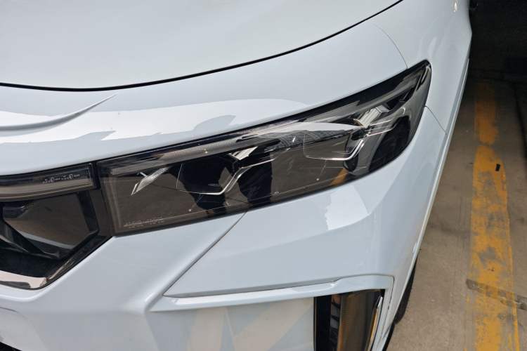 Used VOYAH FREE 2024 Ultra-Long Range Intelligent Driving Version Left Front Headlight