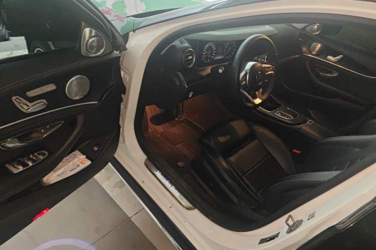 Used Mercedes-Benz E-Class 2019 E 200 L Sport Edition
