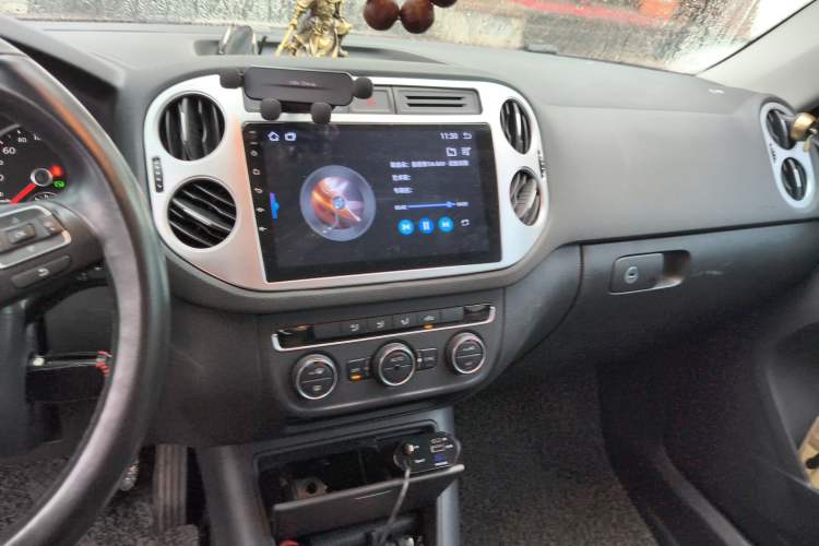 Used Volkswagen Tiguan 2015 1.8TSI Automatic Two-Wheel Drive Comfort Edition
