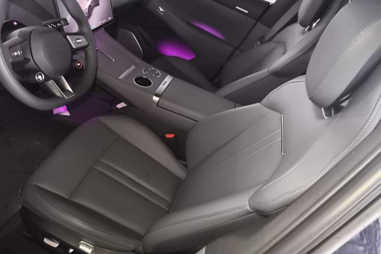 Used Xiaomi Auto YU7 2025 Ultra-Long Range Rear-Wheel Drive Version