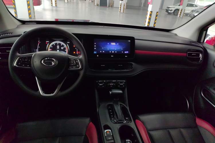 Used GAC Trumpchi GS3 2022 POWER 270T Automatic Luxury Edition Center Console