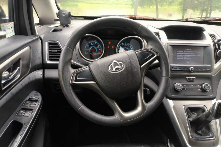 Used CHANGAN KAICHENG Ruixing S50 2017 1.5L Manual Economy Model
