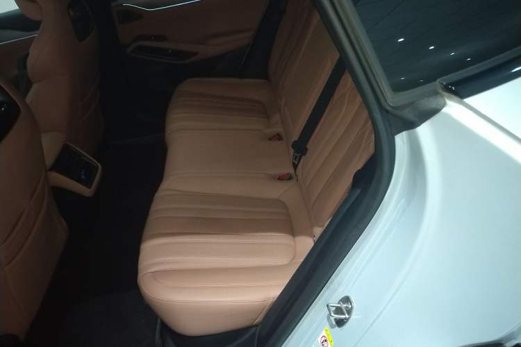 Used BYD Song L EV 2025 Intelligent Driving Version 662 km LiDAR Excellence Edition