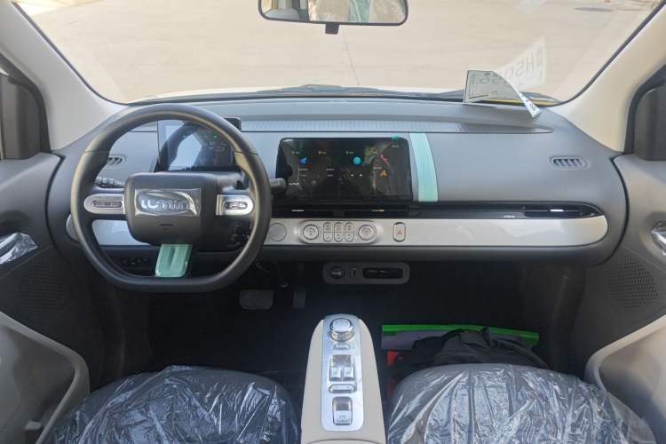 Used Changan Lumin 2025 205 km Xiangqin Version
