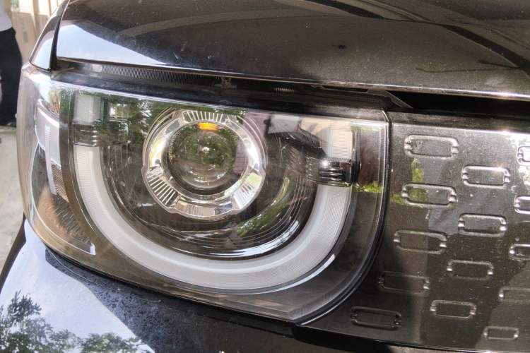 Used Chery QQ Ice Cream 2022 170km Sundae Phosphate Lithium-Ion
