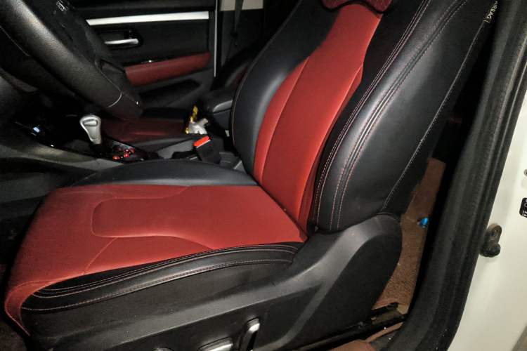 Used Haval H2s 2018 Blue Label 1.5T Dual-Clutch ZhiShang Model
