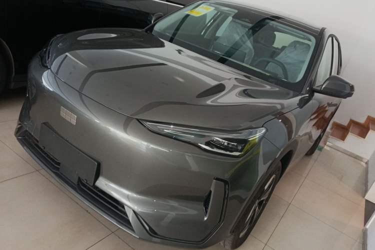 Used Geely Galaxy E5 2026 Model 610km Long-Distance Edition