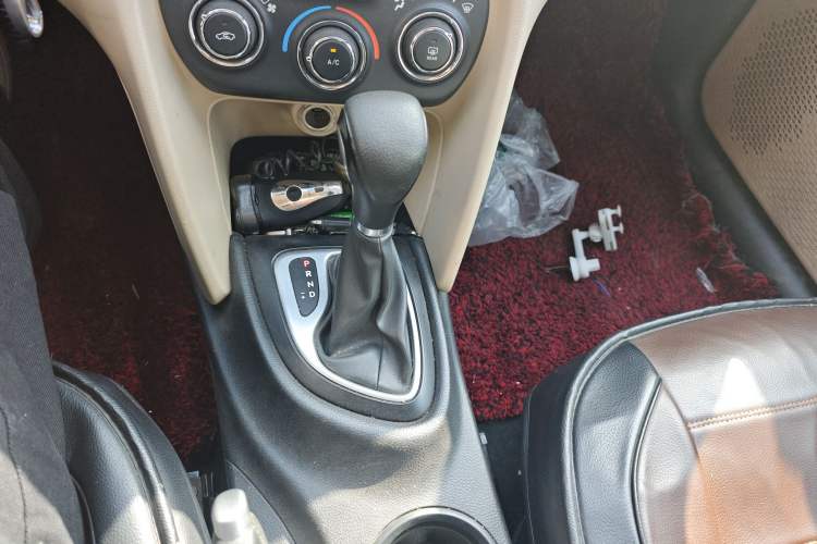 Used Fiat Viaggio 2012 1.4T Automatic Enjoyment Edition
