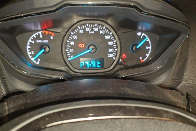 Used Ford Escort 2015 1.5L Automatic Fashion Model
