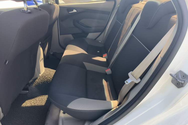 Used Ford Focus 2012 Sedan 1.6L Automatic Comfort Model