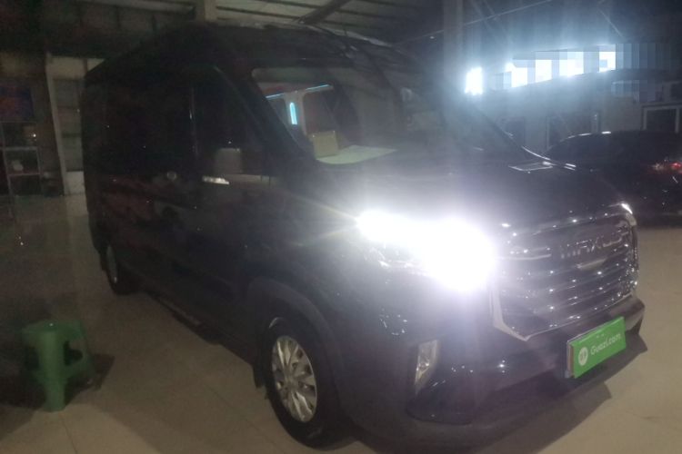 Used SAIC MAXUS Xintu V90 2022 2.0T Automatic Zhiyun King Rear-Drive Extended Wheelbase High-Roof Design with Single Rear Tire—6/7 Seater