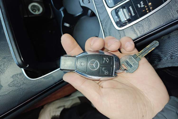 Used Mercedes-Benz C-Class 2017 Facelift C 200 Station Wagon