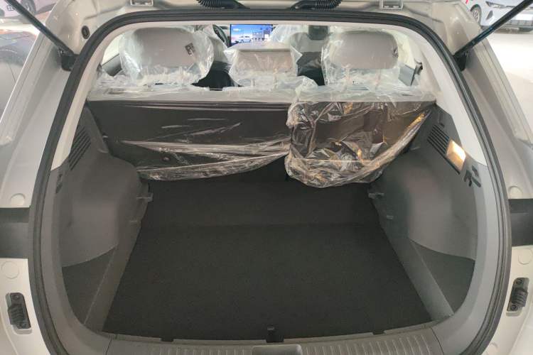 Used Bestune Yueyi 03 2025 565km Enjoy Edition
