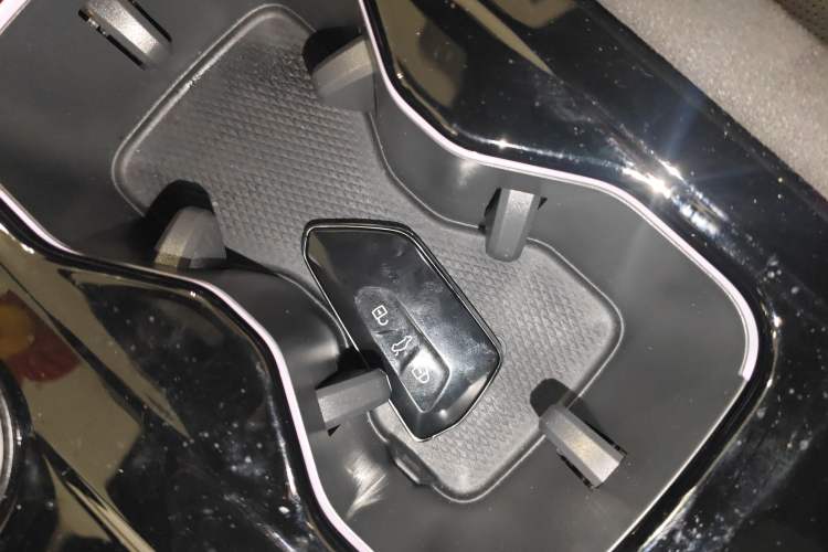 Used Volkswagen Teramont 2025 Tiguan Pro 450TSI Four-Wheel Drive Summit Edition