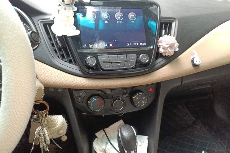 Used Chevrolet Monza 2021 320 Automatic Enjoyment Sunroof Edition