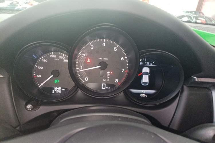 Used Porsche Macan 2022 Macan 2.0T
