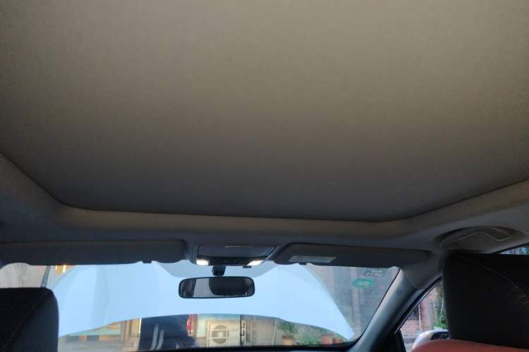 Used Honda CR-V 2019 240TURBO CVT 2WD Fashion Edition China VI Headliner