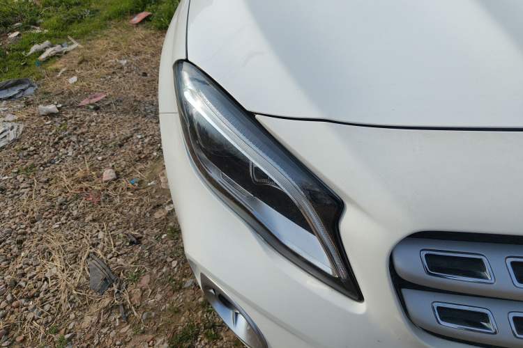 Used Mercedes-Benz GLA 2017 GLA 220 4MATIC Fashion Model