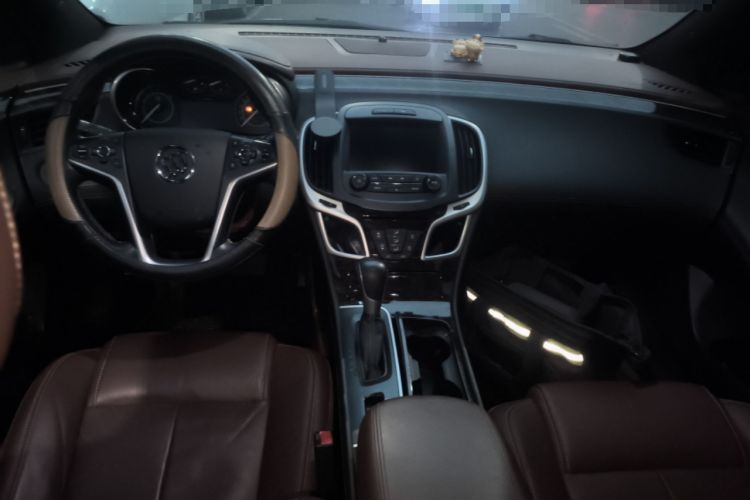 Used Buick LaCrosse 2014 2.0T SIDI Elite Tech Version Center Console