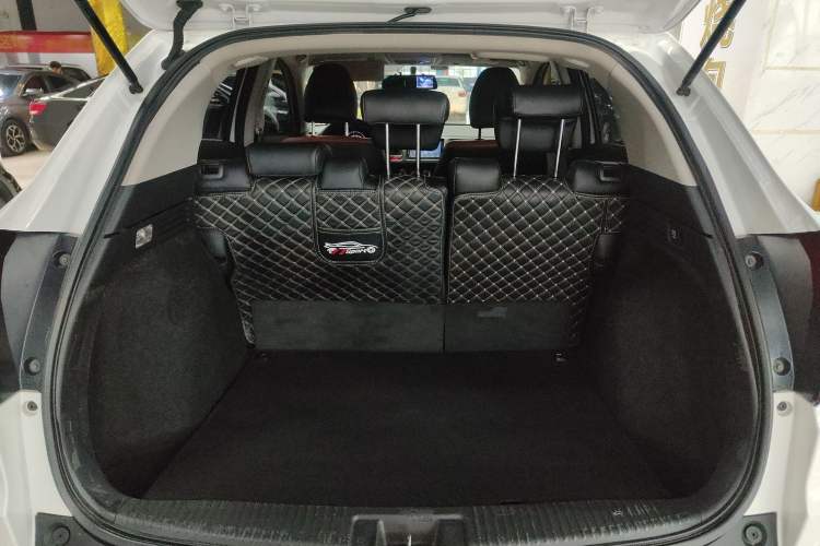 Used Honda Vezel 2017 1.5L CVT 2WD Comfort Model